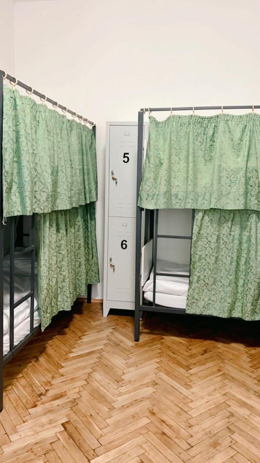Hostel Do-Re-Mi Прага Екстер'єр фото
