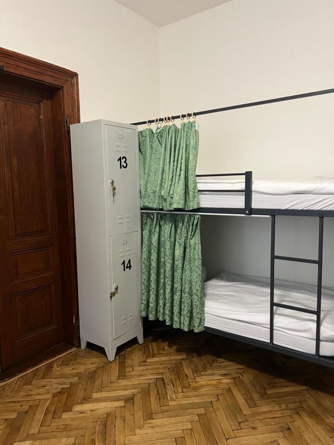 Hostel Do-Re-Mi Прага Екстер'єр фото
